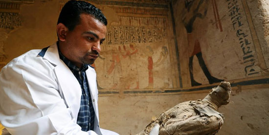 کشف مقبره ۴۵۰۰ساله در مصر