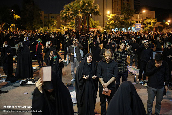 احیای شب قدر در تهران با رعایت اصول بهداشتی