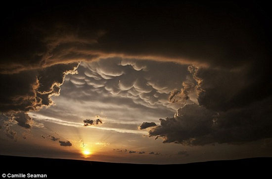 عکس رعد و برق زرد