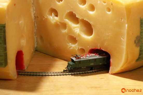 دلیل سوراخ بودن پنیر سوئیسی چیست؟!