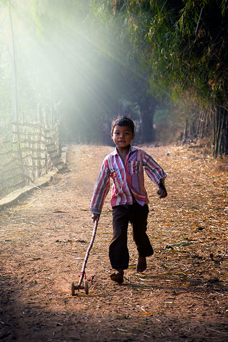 تصاویری جادویی از بازی کردن کودکان سراسر جهان