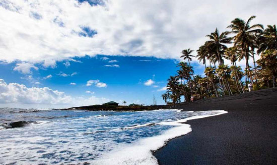 10 ساحل سیاه رنگ در دنیا