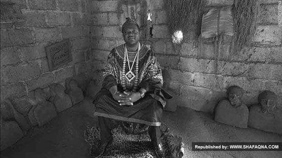 پادشاه کامرون که یک‌صد زن دارد! +عکس
