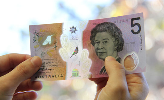 اسکناس 5 دلاری جدید و جعل ناپذیر استرالیا