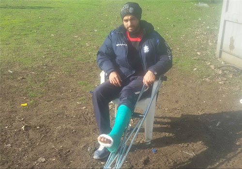 عکس: بازیکن لیگ برتر در خانه مصدوم شد