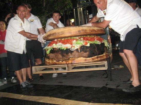 بزرگترین همبرگر دنیا +عکس