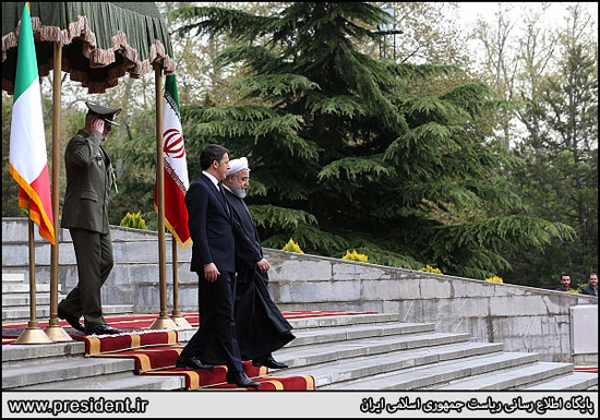 عکس: استقبال روحانی از «متئو رنتزی»