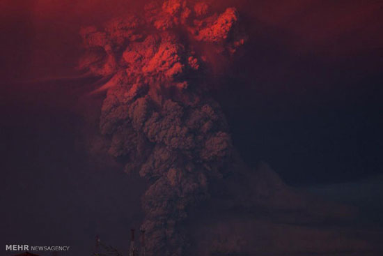 عکس: زندگی در زیر خاکسترهای آتشفشان