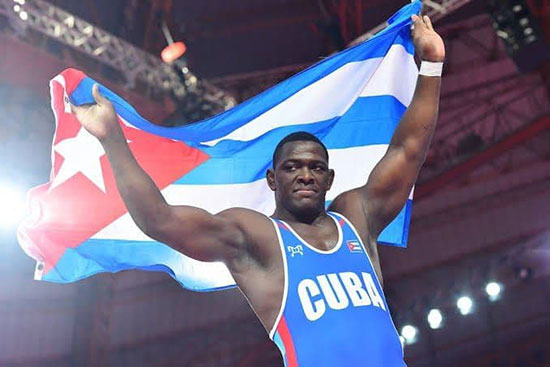 چهارمین طلای المپیک بر گردن غول کوبایی