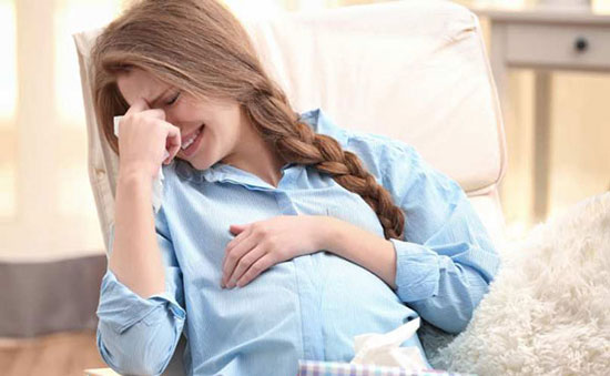 تنگی نفس در بارداری؛ علت‌ها و راه‌های درمان آن