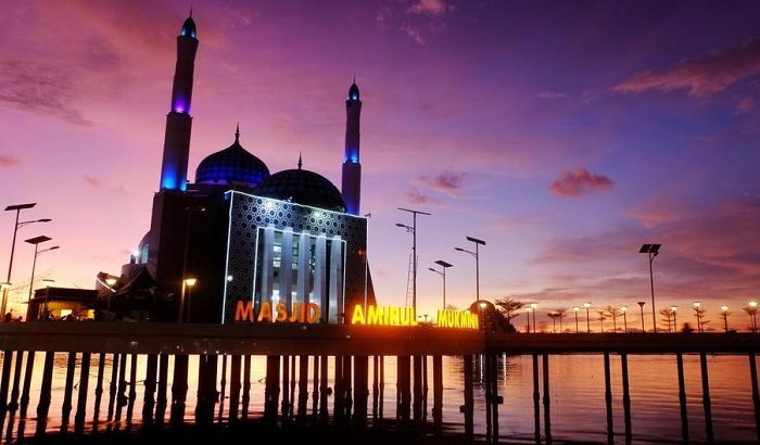 مسجد شناور در اندونزی
