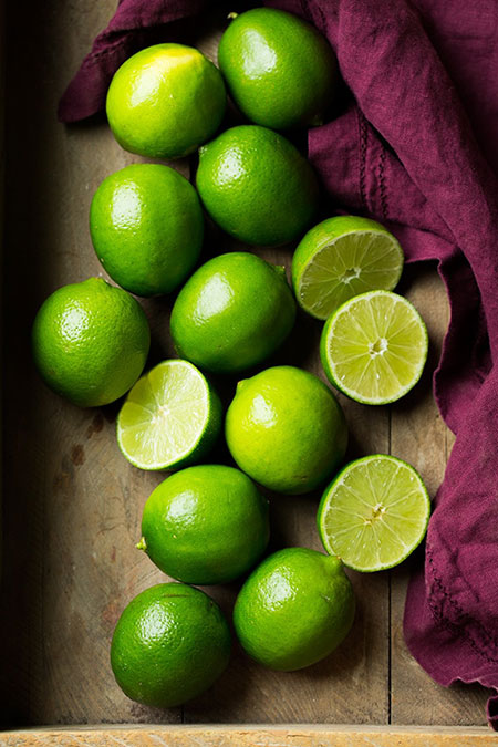 لیموناد با طعم‌های مختلف برای تابستانی رنگی