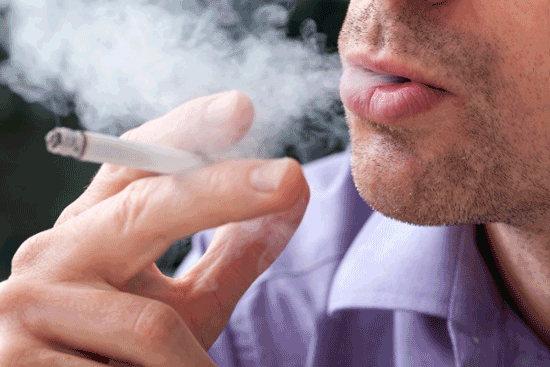 آیا سیگاری‌ها بیشتر در معرض کرونا هستند؟