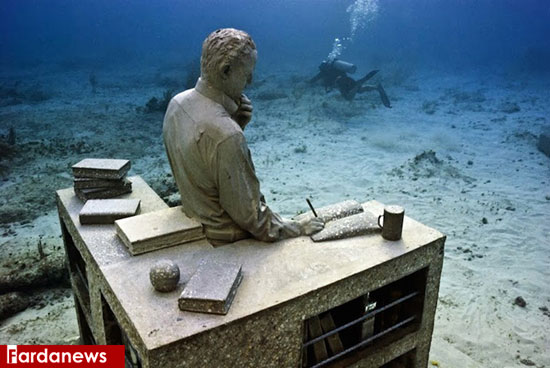 نخستین موزه زیر آب جهان +عکس