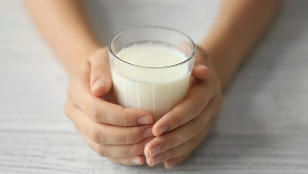 تشخیص شیر‌های آلوده به روش‌های خانگی