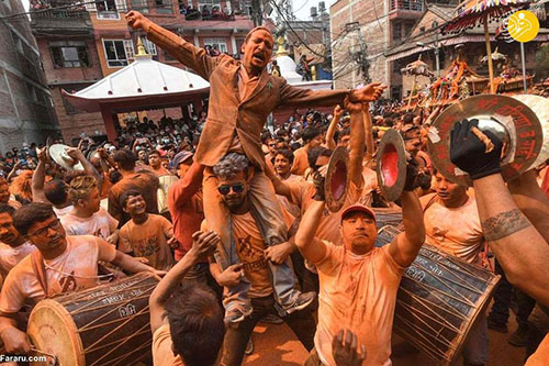 جشنواره بیسکت جاترا در نپال
