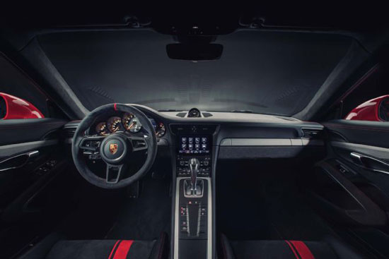 پورشه 911 GT3 و مرسدس ای‌ام‌جی GTR؛ دوئل ابر ژِرمن ها!