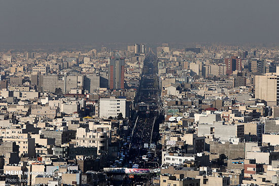 تصاویر هوایی از تشییع شهید سلیمانی در تهران