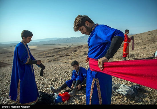 بزرگترین تعزیه میدانی کشور در صحرا رود فسا - شیراز