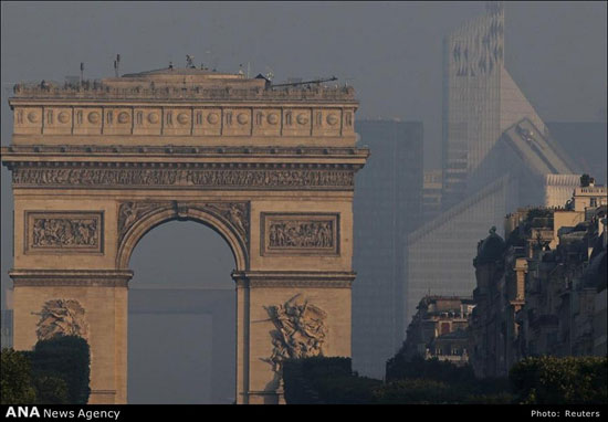 عکس: آسمانخراش‌های مدرن پاریس