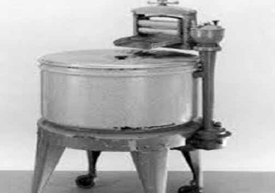 عکس جالب از اولین ماشین لباسشویی جهان