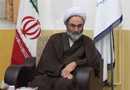اختلاط زن و مرد در سواحل گیلان پسندیده نیست