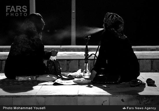 عکس: مصرف قلیان در بوشهر
