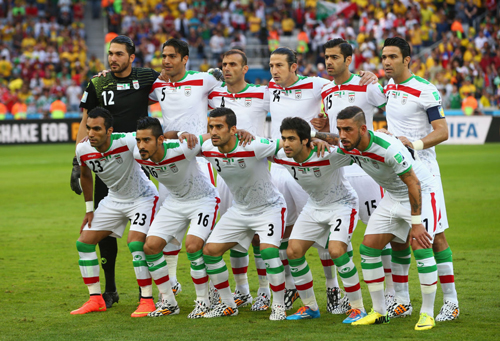 رابطه فوتبال و سیاست در ایران