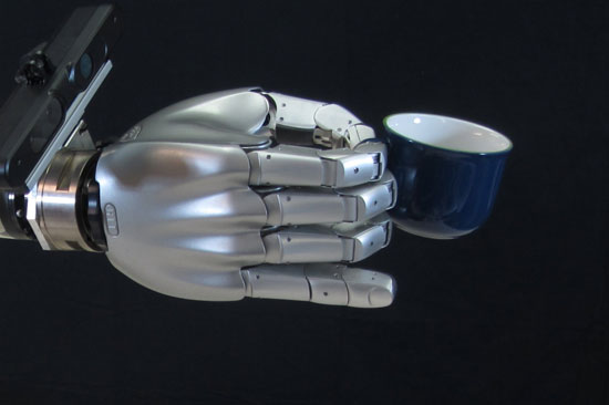 آیا ربات ها روزی مانند انسان می‌شوند؟