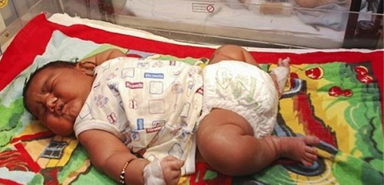 سنگین وزن‌ ترین نوزاد هندی +عکس