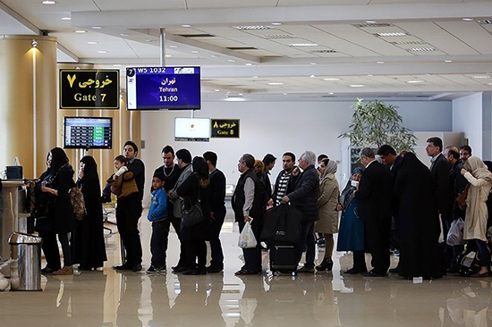 ایرانیان چرا و به کجا مهاجرت می‌کنند؟