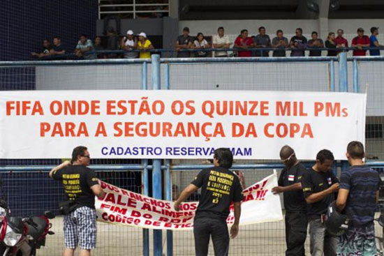 این برزیلی های معترض!