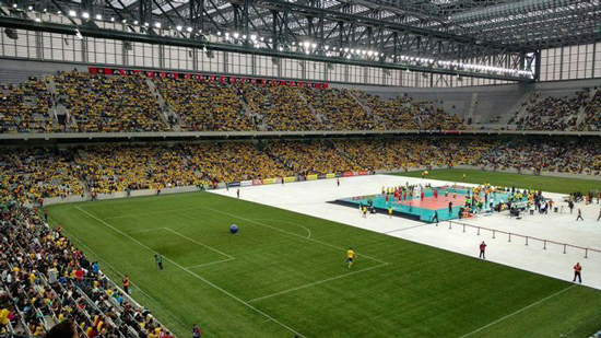 ورزشگاه فوتبال برزیل، میزبان لیگ جهانی والیبال