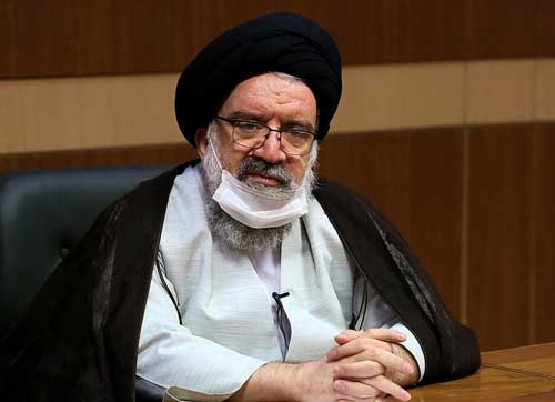 انتقادات تند احمد خاتمی از حسن خمینی و همتی