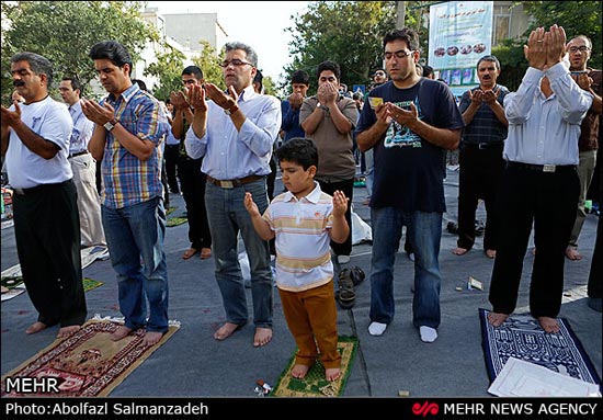 تصاویری از اقامه نماز عید سعید فطر در تهران