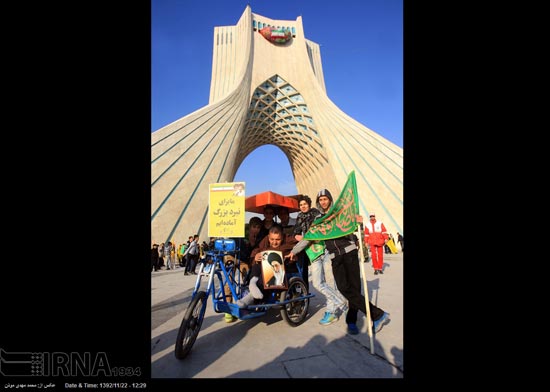 عکس: حاشیه های راهپیمایی 22 بهمن