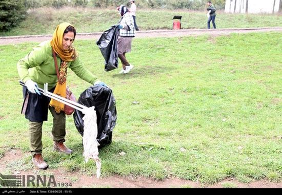 پاک سازی تفرجگاه ها و مکان های گردشگری کنار جاده ای + عکس