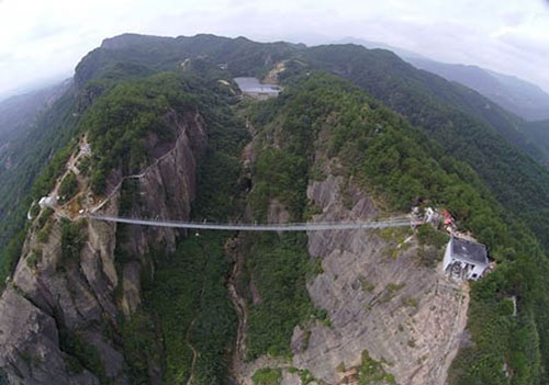 ترسناک ترین پل دنیا را ببینید +عکس