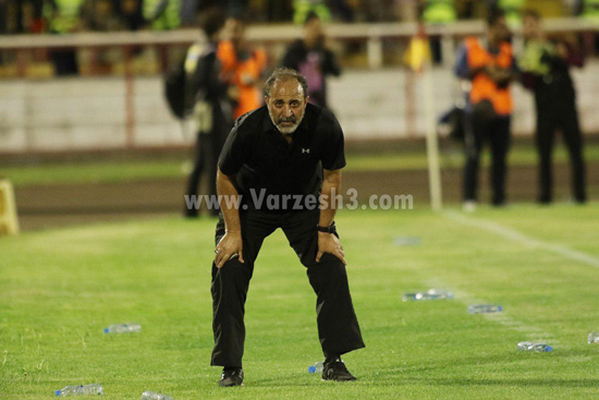 میثاقیان زنده ماند و قهرمان شد!