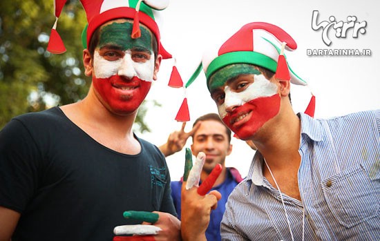 اثر شادی های خیابانی بر اعصاب ایرانی ها