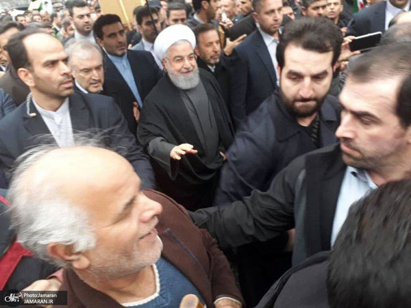 مقامات در جشن انقلاب؛ از روحانی تا احمدی‌نژاد