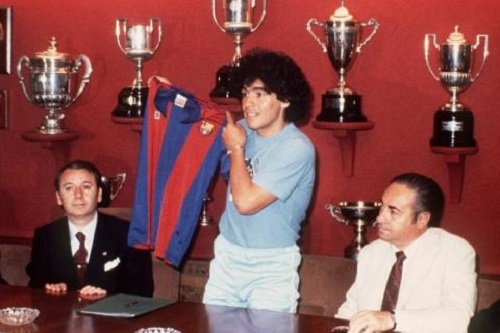 رئیس افسانه‌ای باشگاه بارسلونا درگذشت