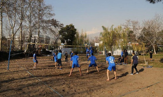 مسابقات والیبال ساحلی در تمرین استقلال