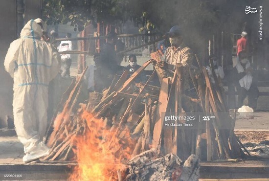 تصاویری از کوره‌های سوزاندن کرونایی‌ها در هند