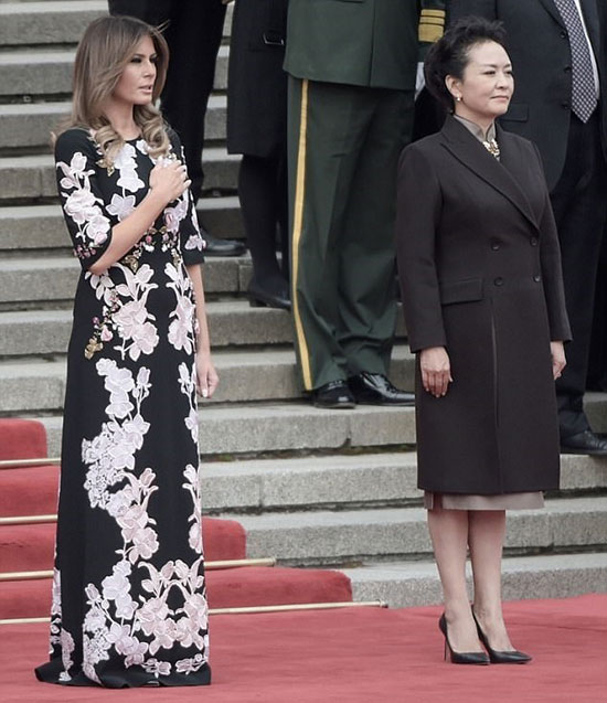 لباس «چینی» ملانیا ترامپ در چین