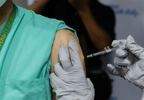 روند کندِ واکسیناسیون، وزیر اوکراینی را برکنار کرد
