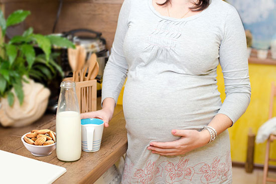 ۱۰ ماده غذایی مناسب دوران بارداری