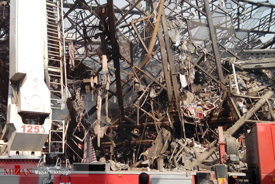 تصاویری از فروریختن کامل ساختمان پلاسکو