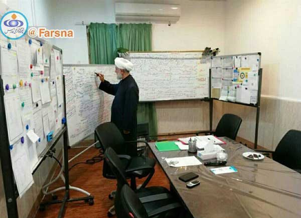 تصویری جالب از دفتر امام جمعه موقت ‎اهواز