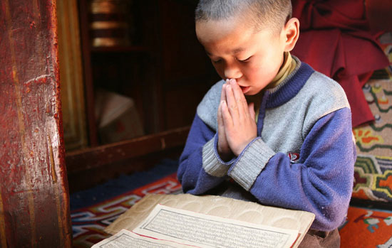 شیوه های مختلف دعا در کشورهای جهان